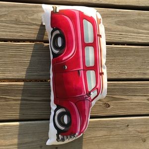 SOLD enVogue Indoor/Outdoor Car shapes pillow